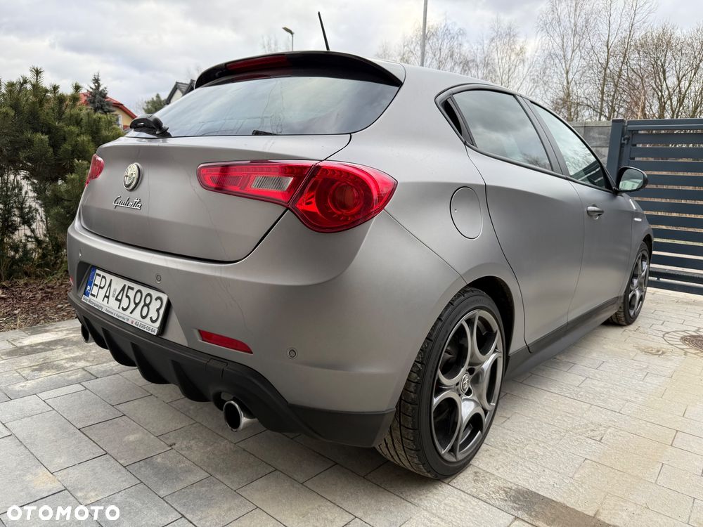 Alfa Romeo Giulietta 1750 TBi QV TCT - 4