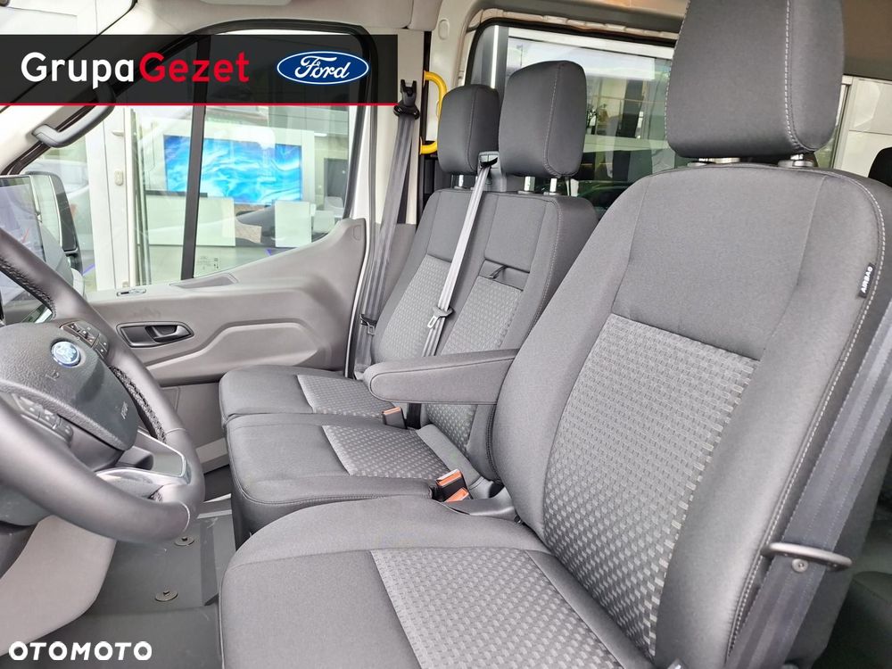 Ford Transit - 16