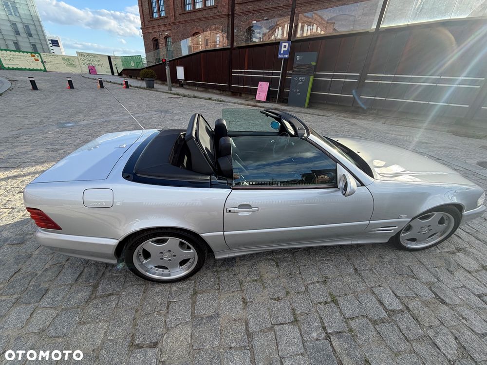 Mercedes-Benz SL - 12