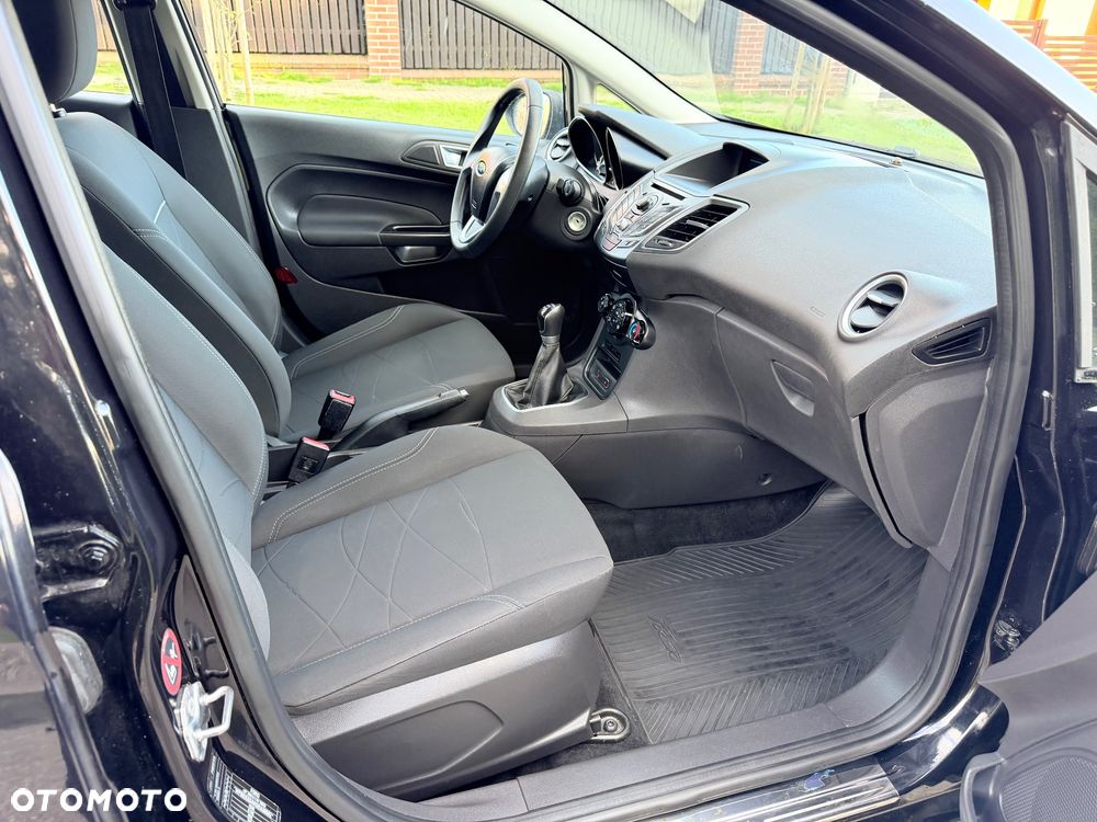 Ford Fiesta - 20