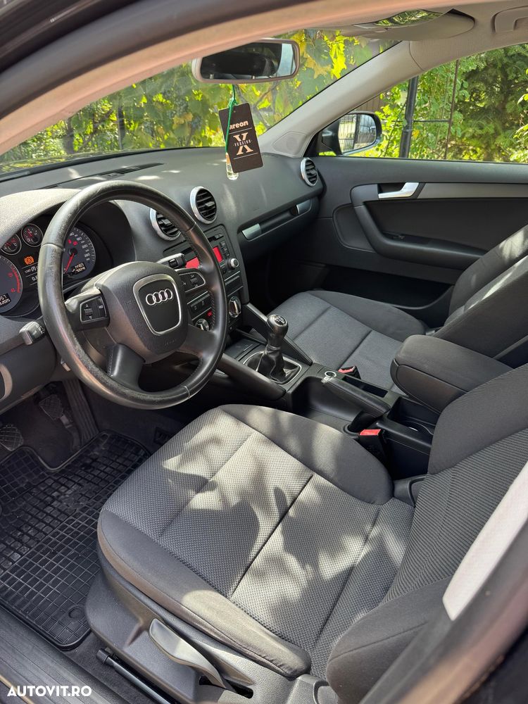 Audi A3 Sportback 1.6 TDI Ambition - 16