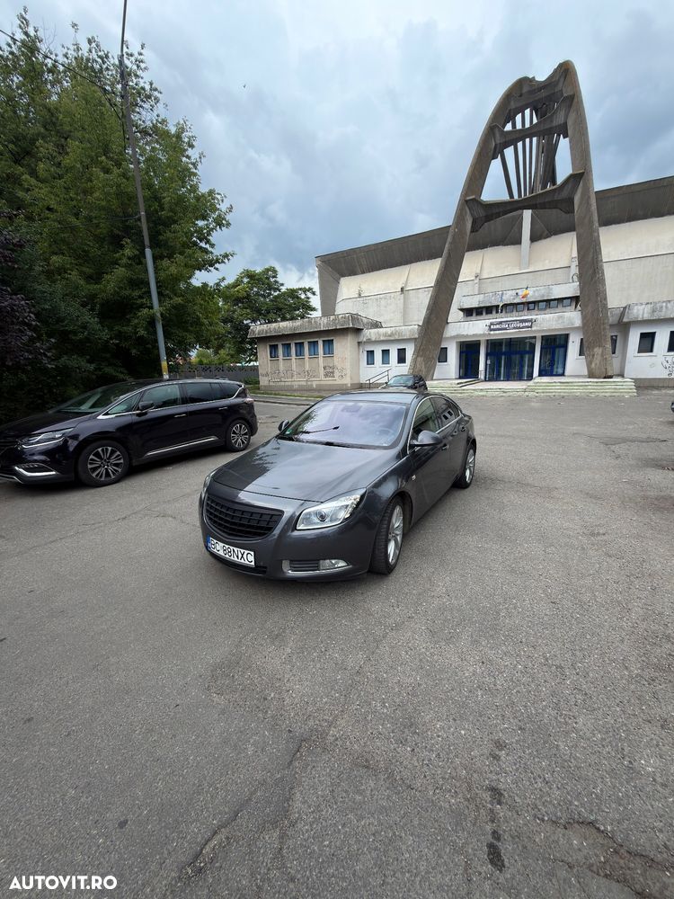 Opel Insignia 2.0 CDTI Sport - 10