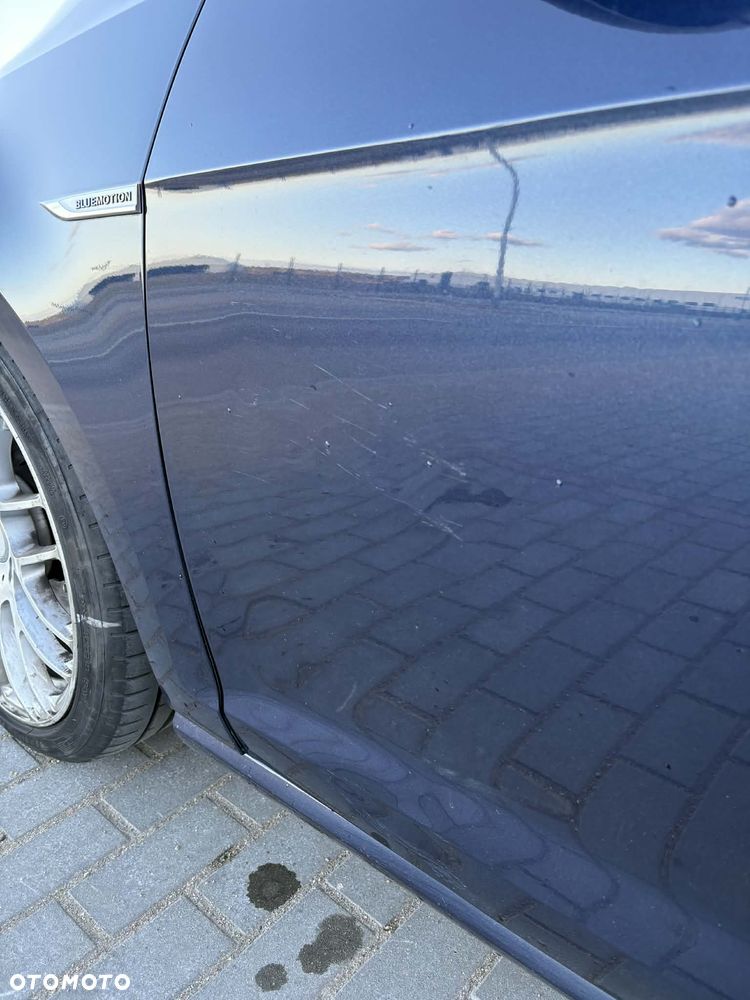 Volkswagen Golf 1.6 TDI DPF BlueMotion Technology Comfortline - 28