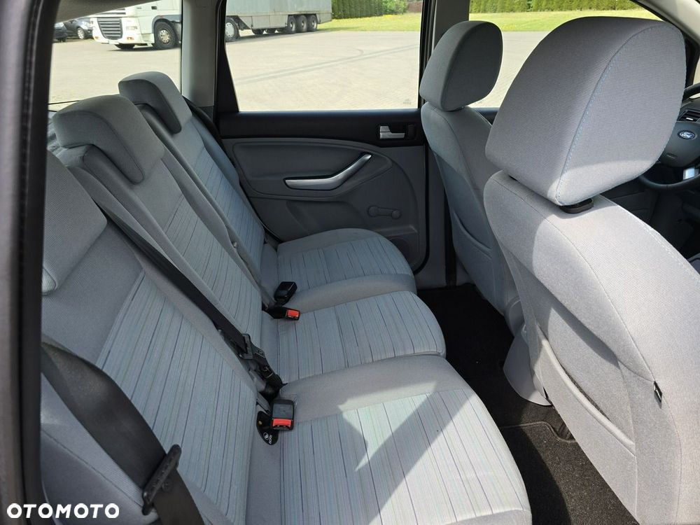 Ford C-MAX - 26