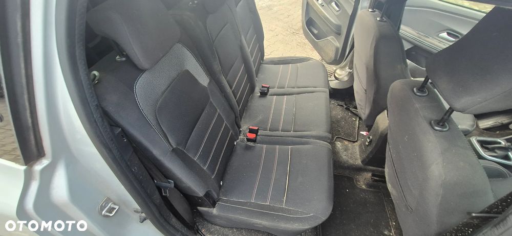 Dacia Jogger 1.0 TCe Extreme 7os - 26