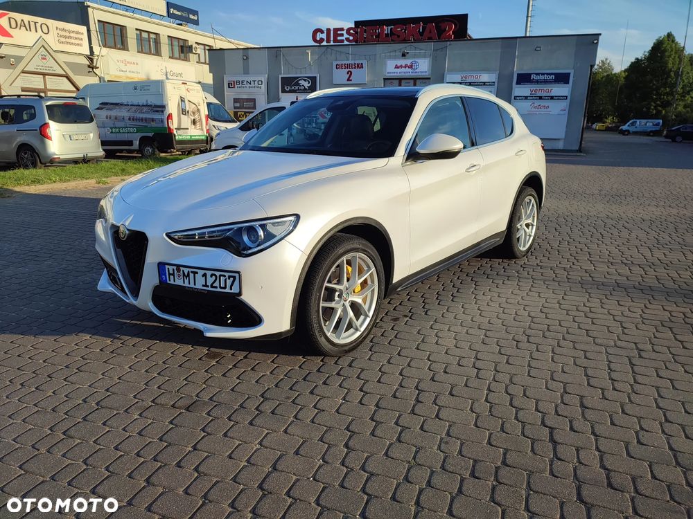 Alfa Romeo Stelvio 2.0 Turbo 16V AT8-Q4 Executive - 15