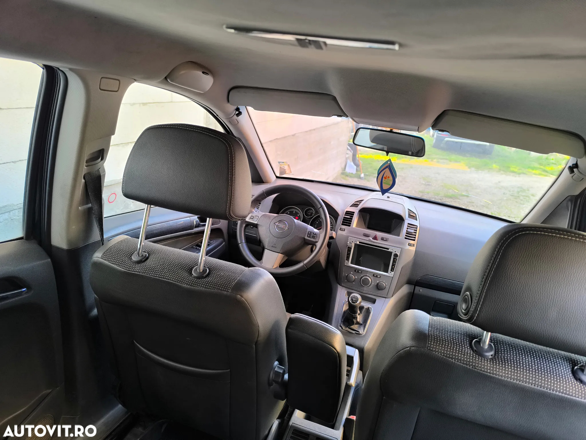 Opel Zafira 1.9 CDTI Cosmo - 3
