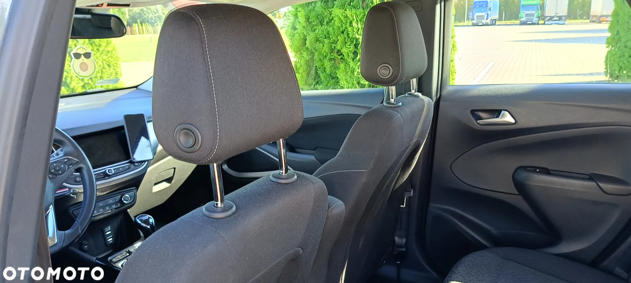 Opel Crossland X - 10