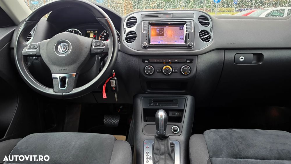 Volkswagen Tiguan 2.0 TDI SCR 4MOTION BlueMotion Technology DSG Sport & Style - 7