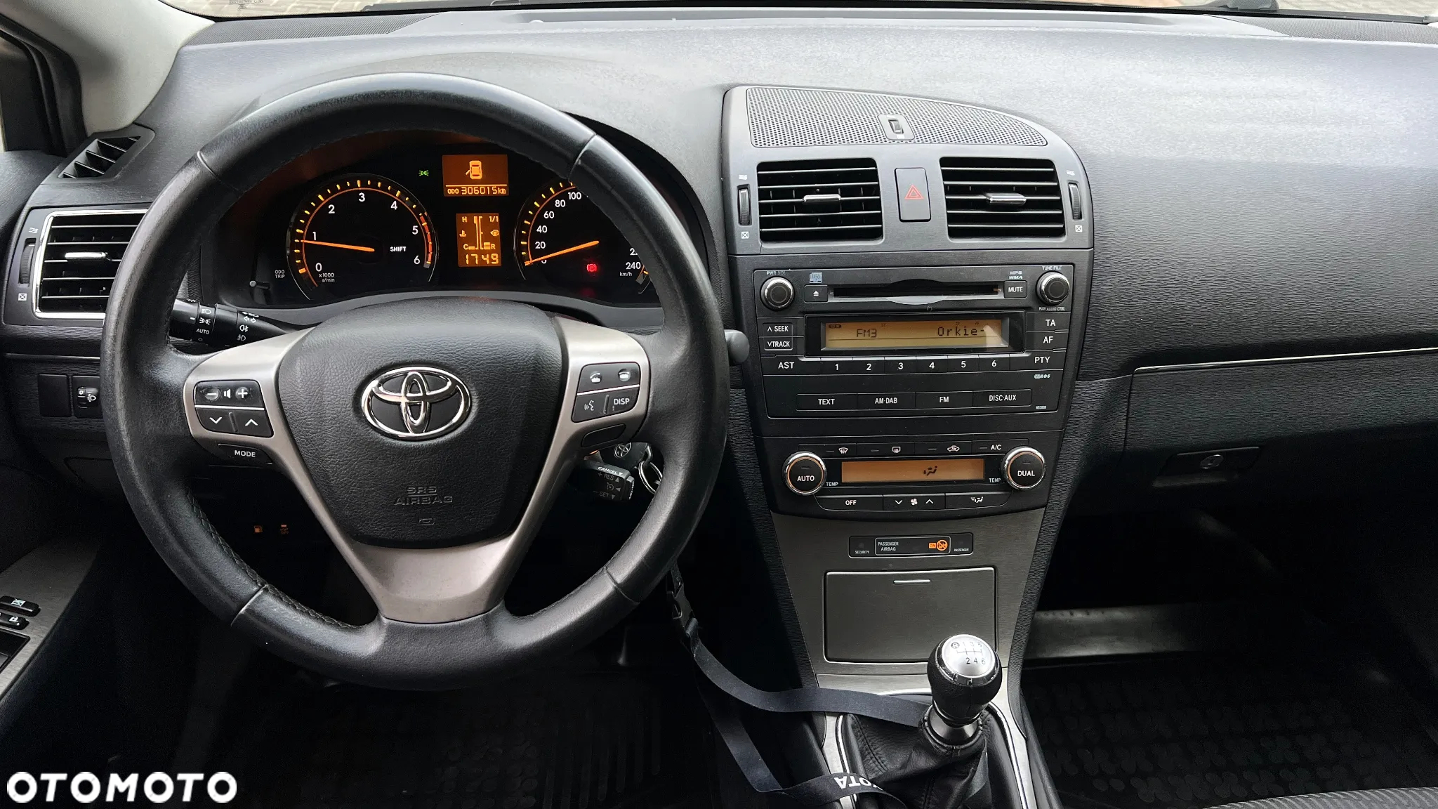 Toyota Avensis Combi 2.0 D-4D - 7