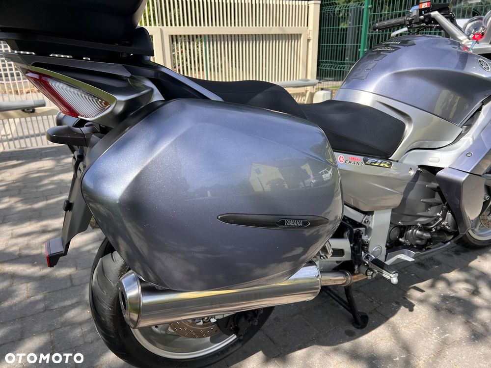 Yamaha FJR - 14