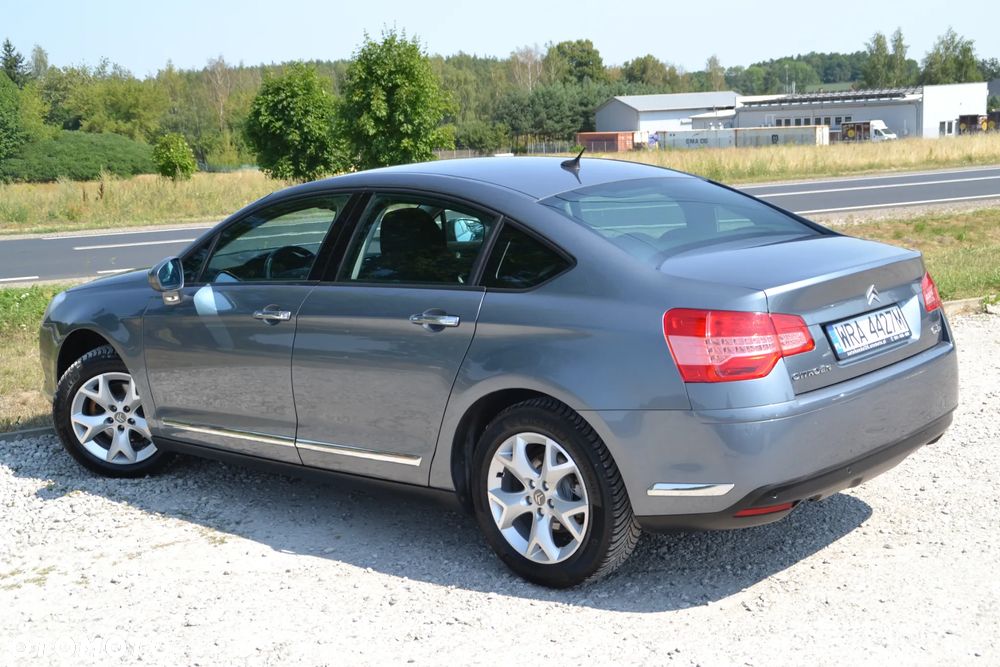 Citroën C5 2.0 16V Confort - 24