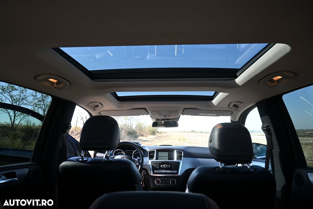 Mercedes-Benz ML 350 BlueTEC 4MATIC Aut - 10