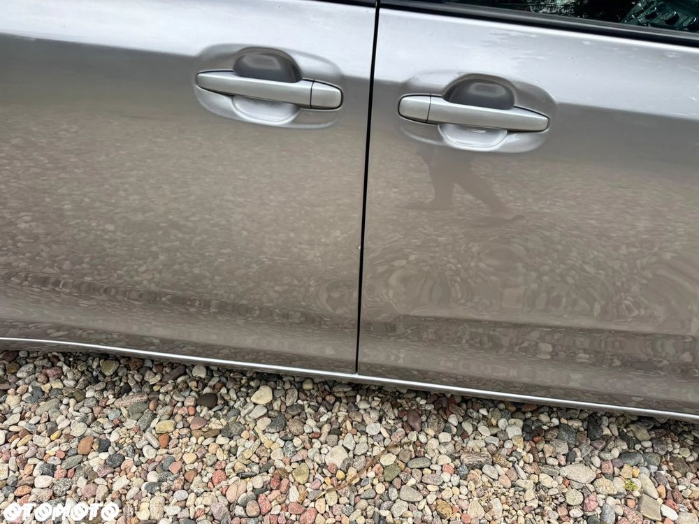 Toyota Sienna 3.5 LE AWD - 9