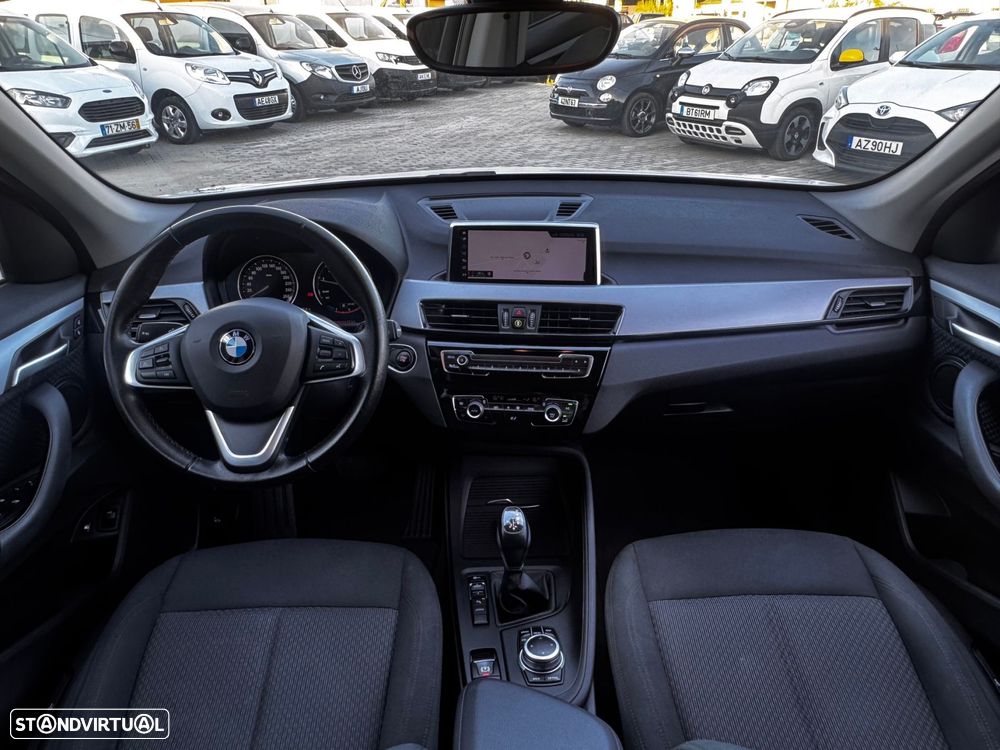 BMW X1 25 e xDrive - 11