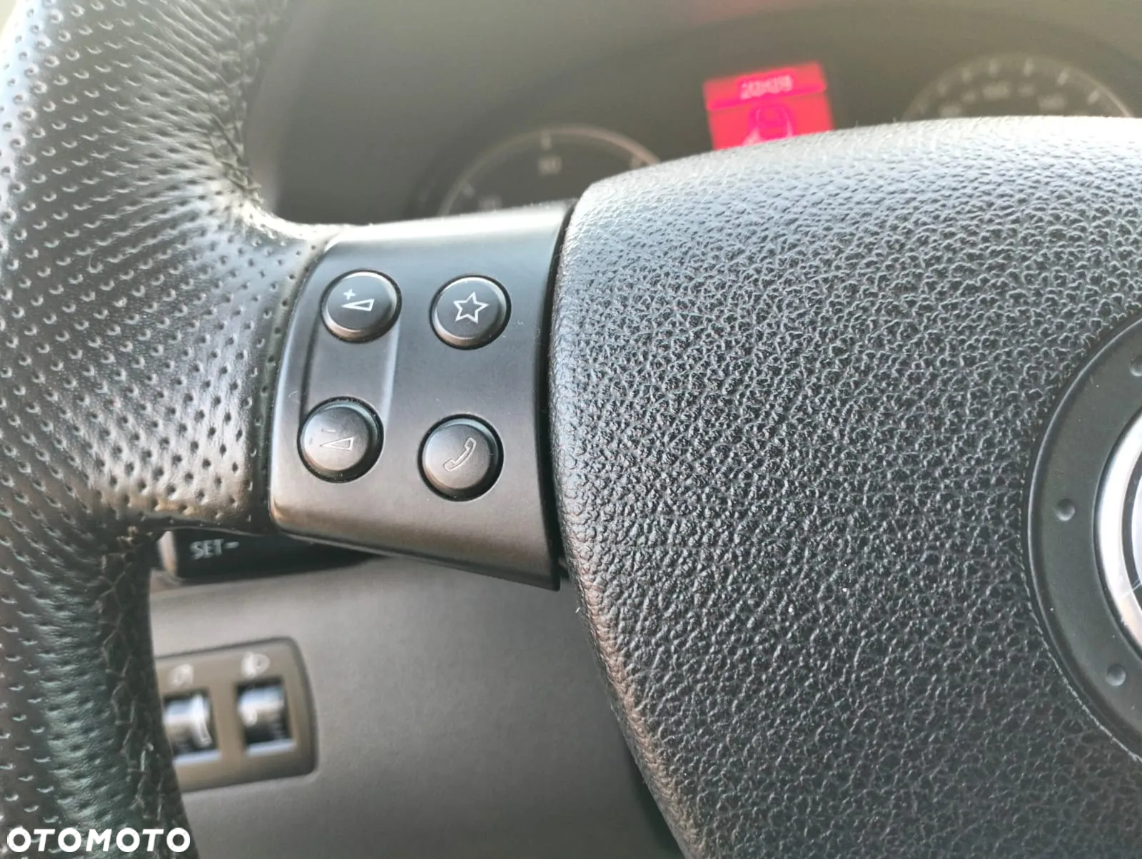 Volkswagen Touran 1.9 TDI - 14