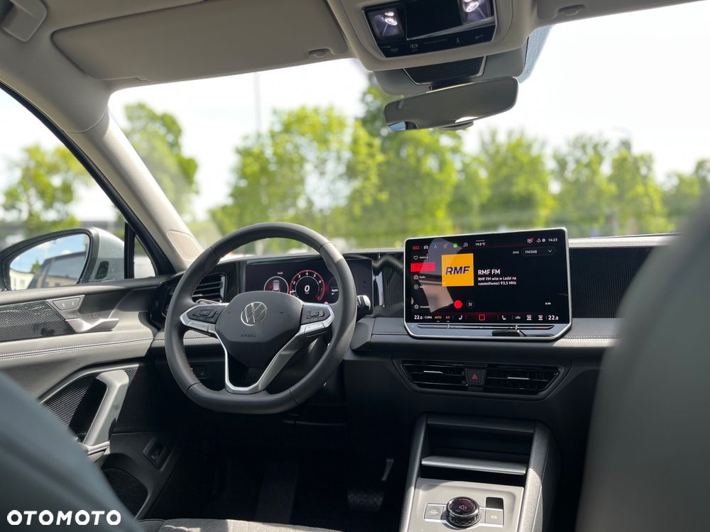 Volkswagen Tiguan - 17