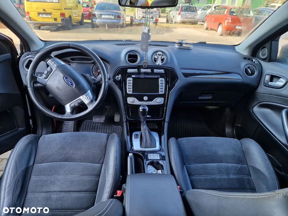 Ford Mondeo 2.0 T Titanium X - 8