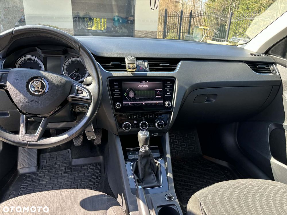 Skoda Octavia 1.6 TDI Ambition - 9