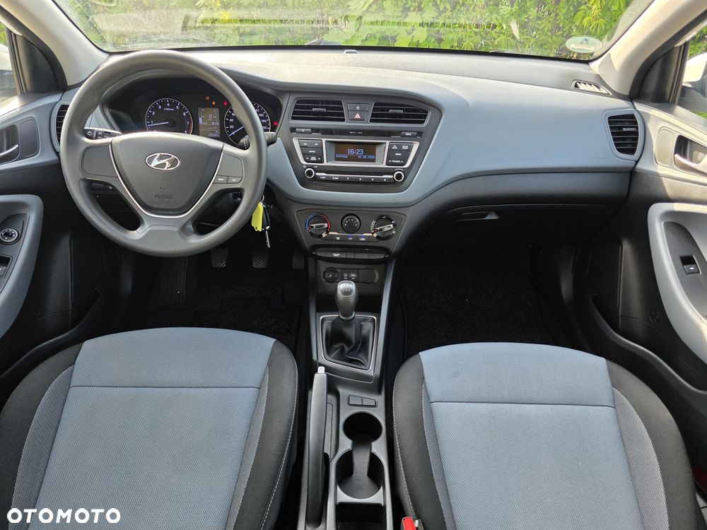Hyundai i20 1.2 Select - 8