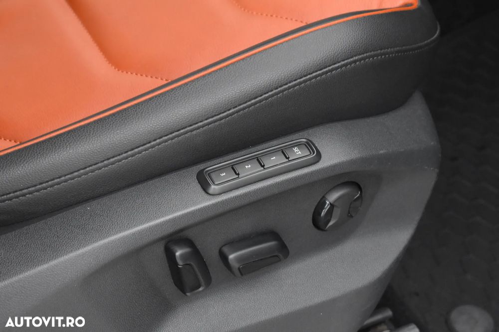 Volkswagen Tiguan 2.0 TDI 4Mot DSG Highline - 35