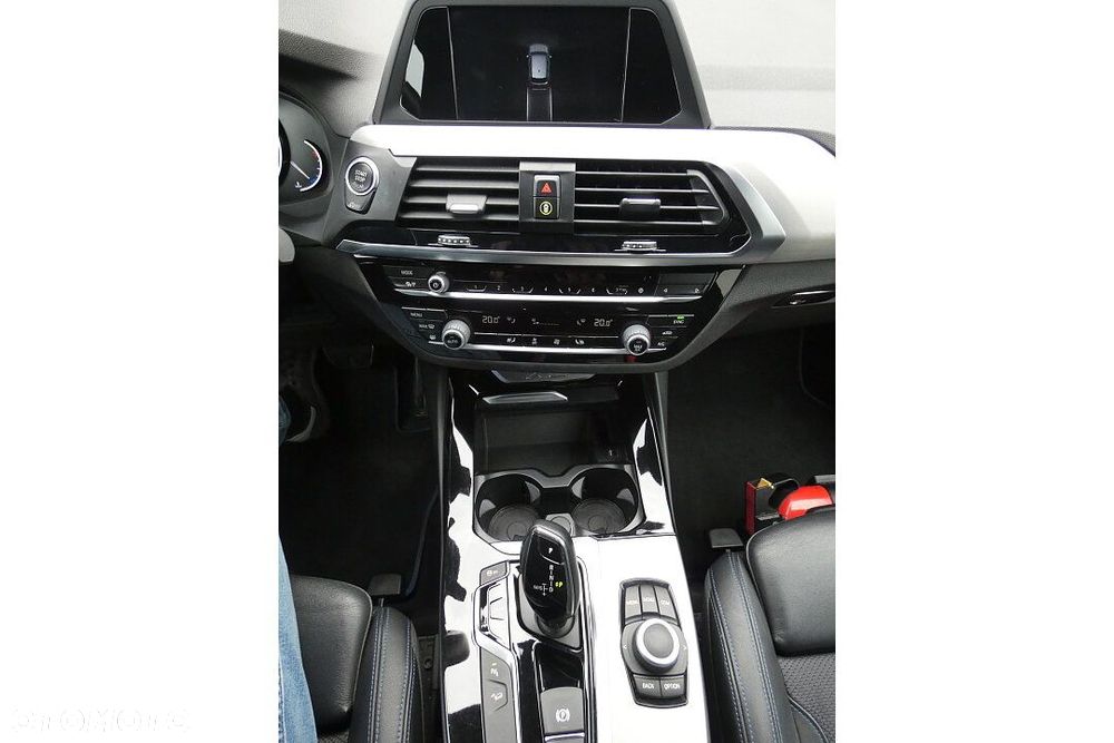 BMW X3 xDrive25d M Sport - 16