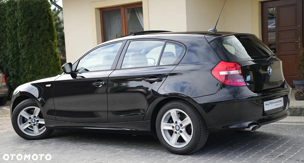 BMW Seria 1 120d DPF Edition Lifestyle - 22