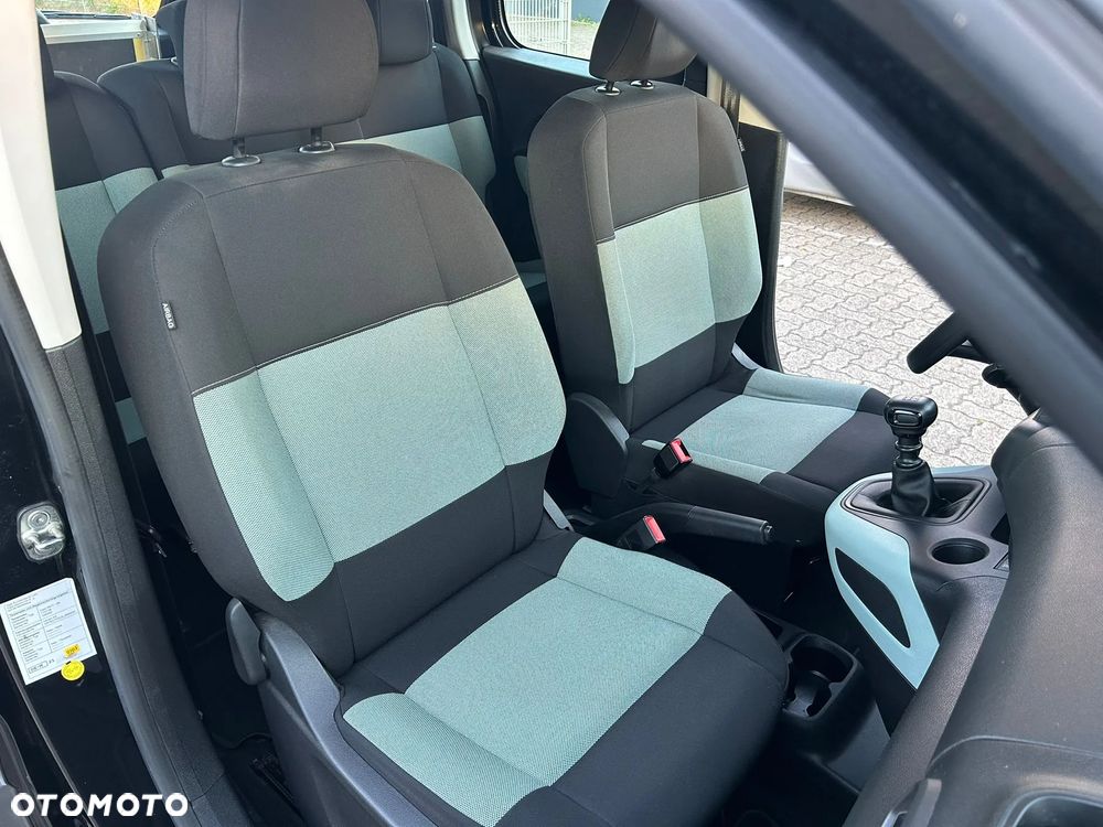 Citroën Berlingo XL BlueHDi 130 FEEL - 12