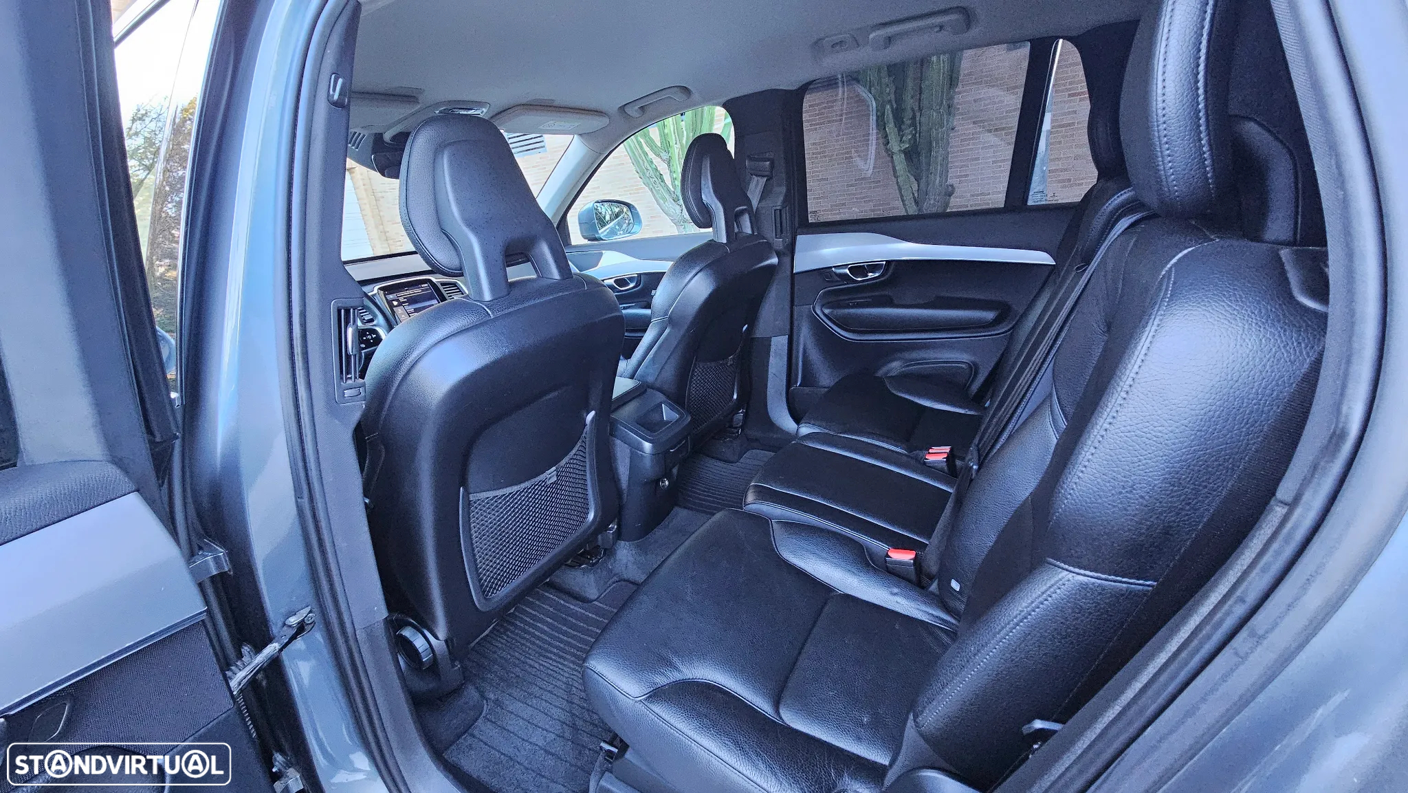 Volvo XC 90 2.0 D4 Momentum - 21