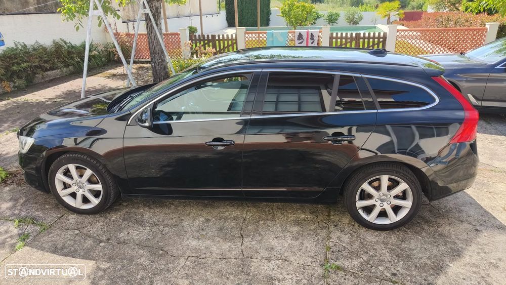Volvo V60 2.0 D3 Momentum - 6