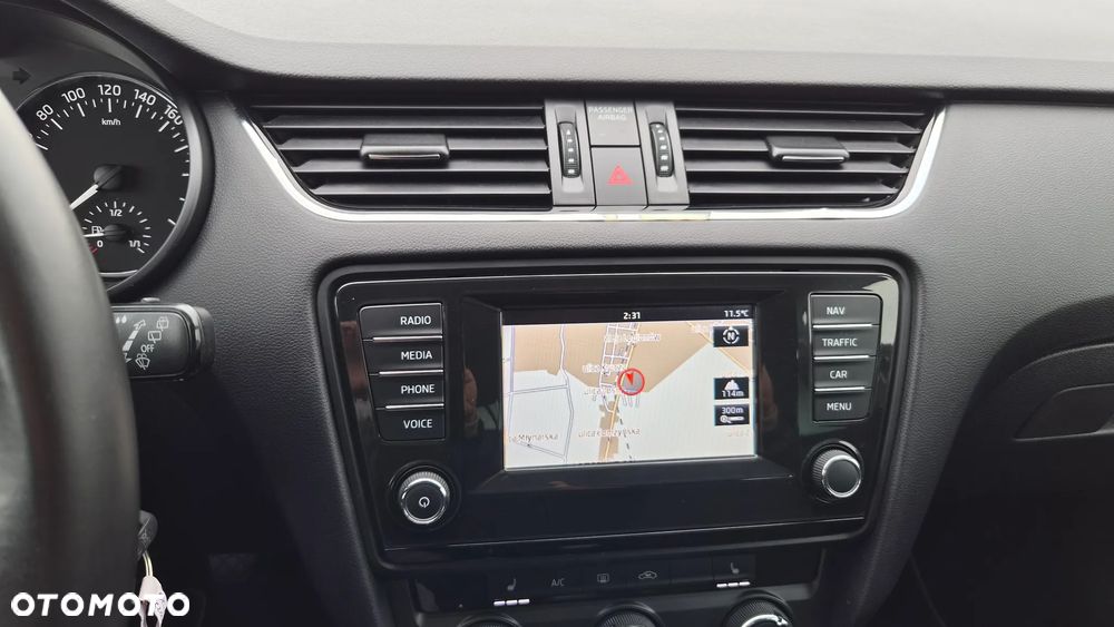 Skoda Octavia 2.0 TDI (Green tec) Ambition - 10