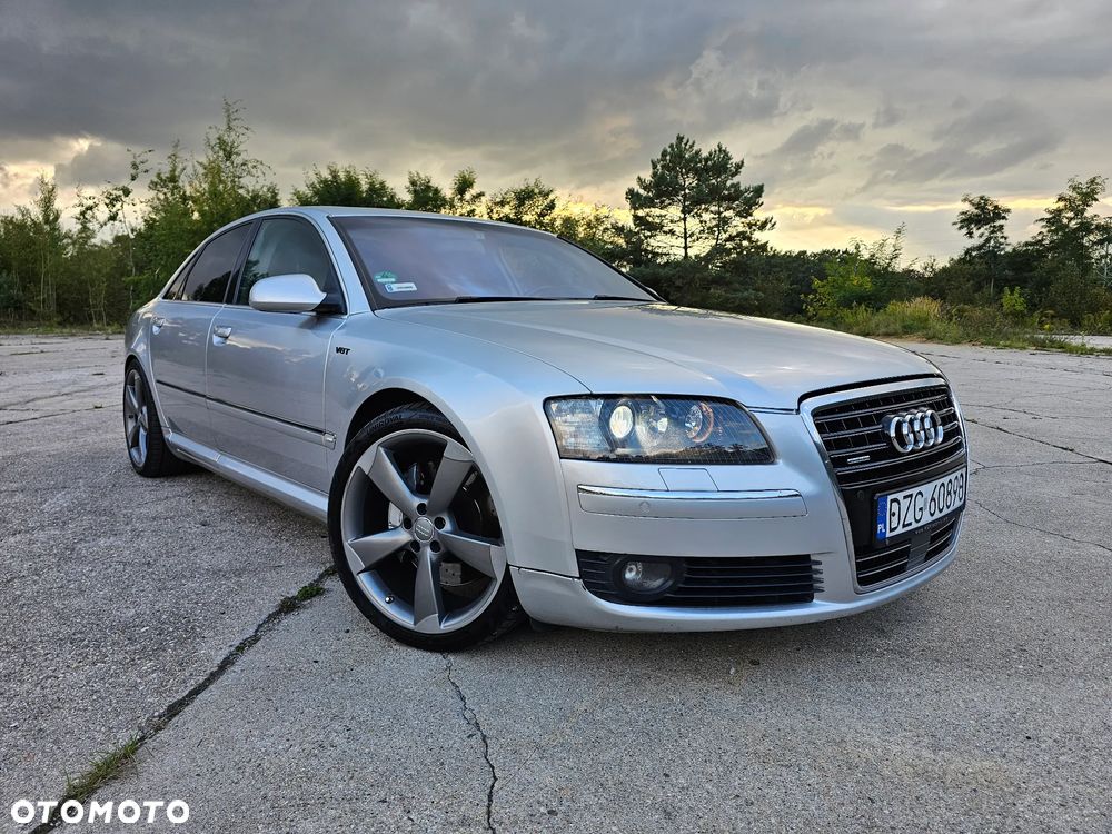 Audi A8 4.2 TDI Quattro - 1