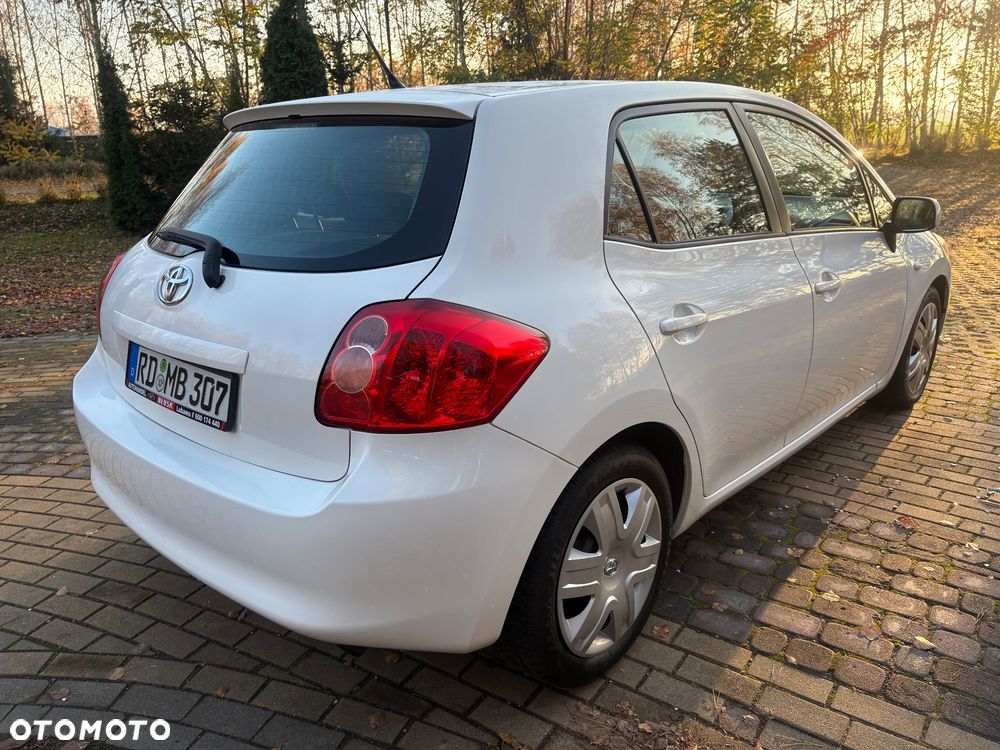 Toyota Auris 1.6 VVT-i Prestige - 32
