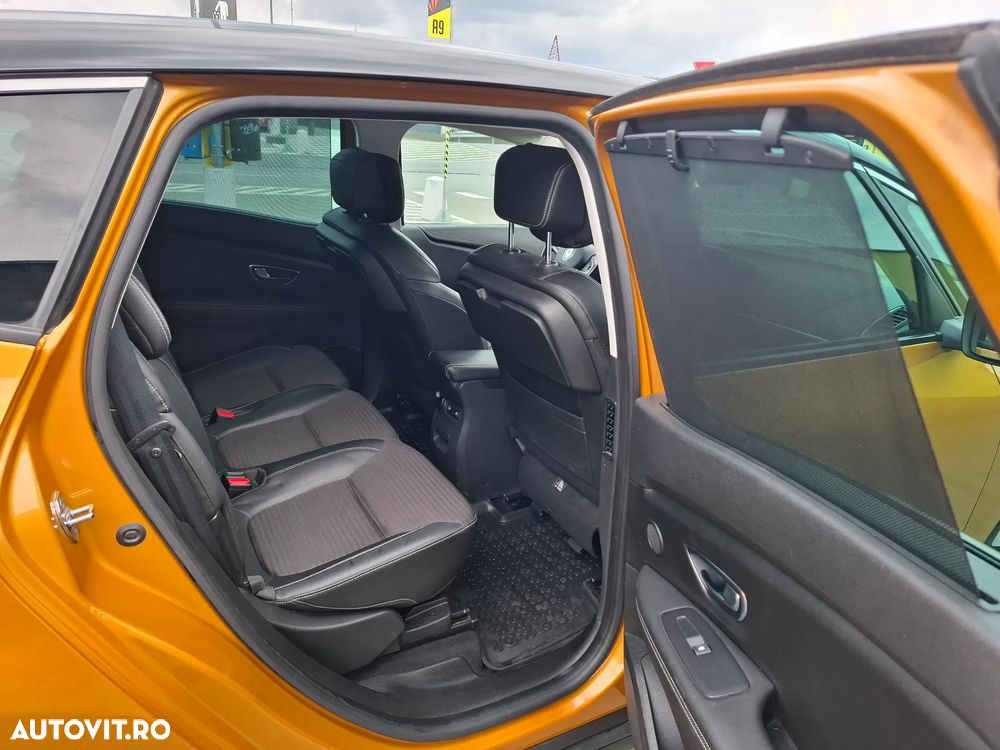 Renault Scenic TCe 130 Bose Edition - 9