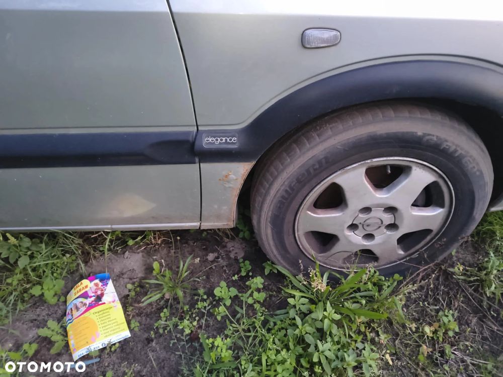 Opel Zafira 1.8 16V - 6