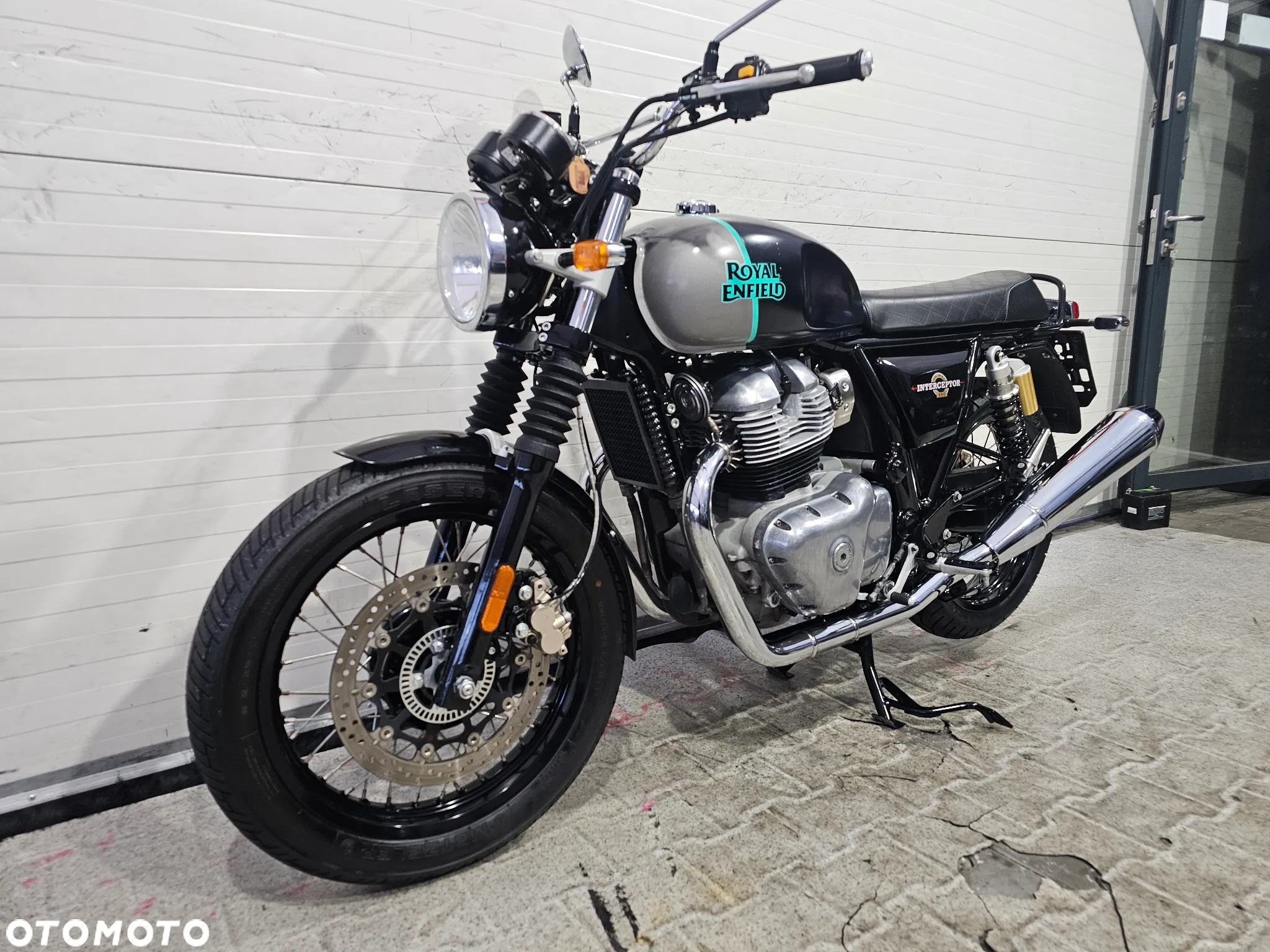 Royal Enfield Inny - 3
