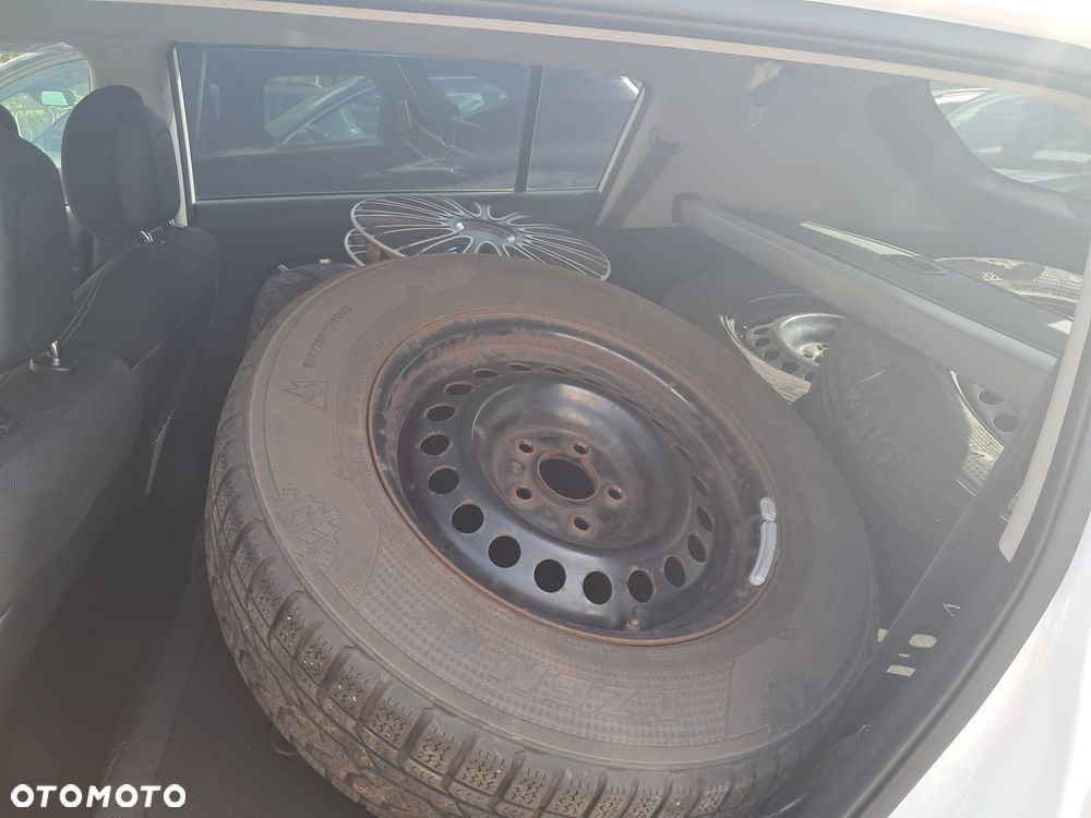 Kia Sportage 1.6 GDI L 2WD - 18