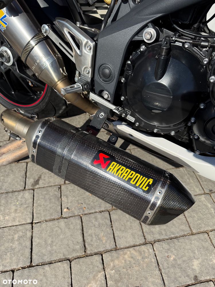 Triumph Speed Triple - 24