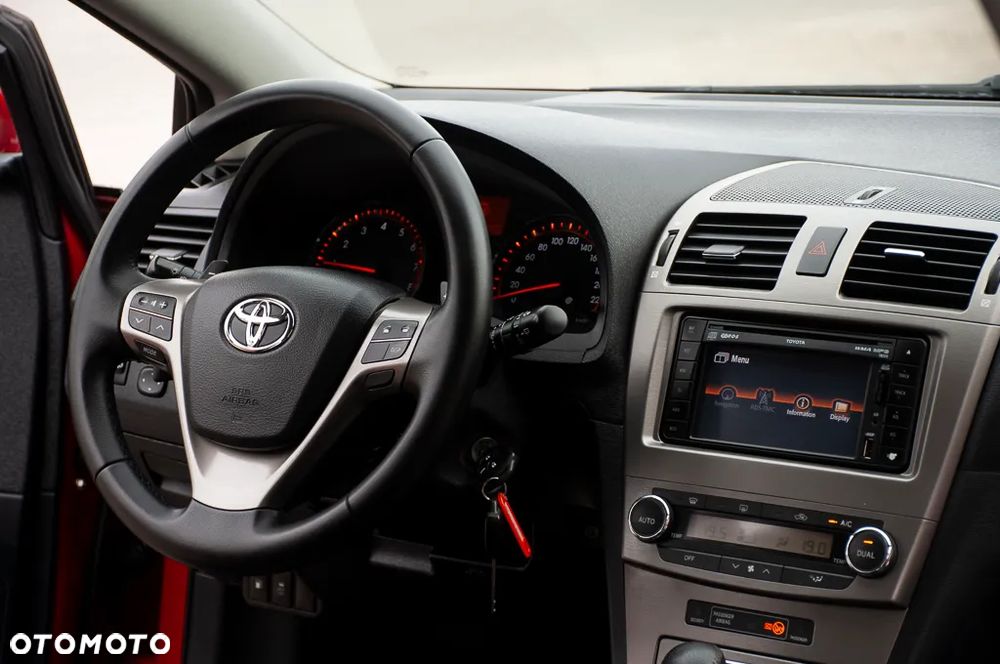 Toyota Avensis 1.8 Sol MS - 5