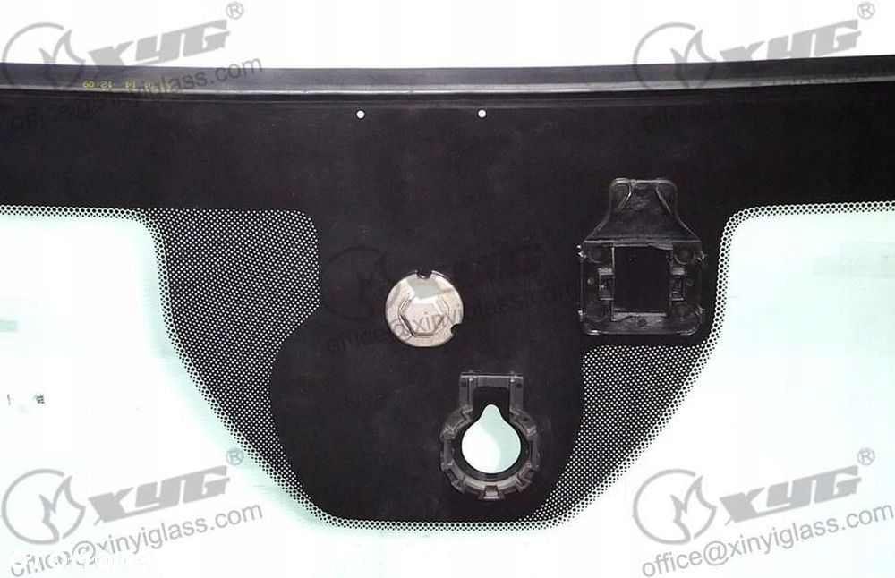 SZYBA CZOŁOWA DODGE CHALLENGER 2015- SENSOR - 2