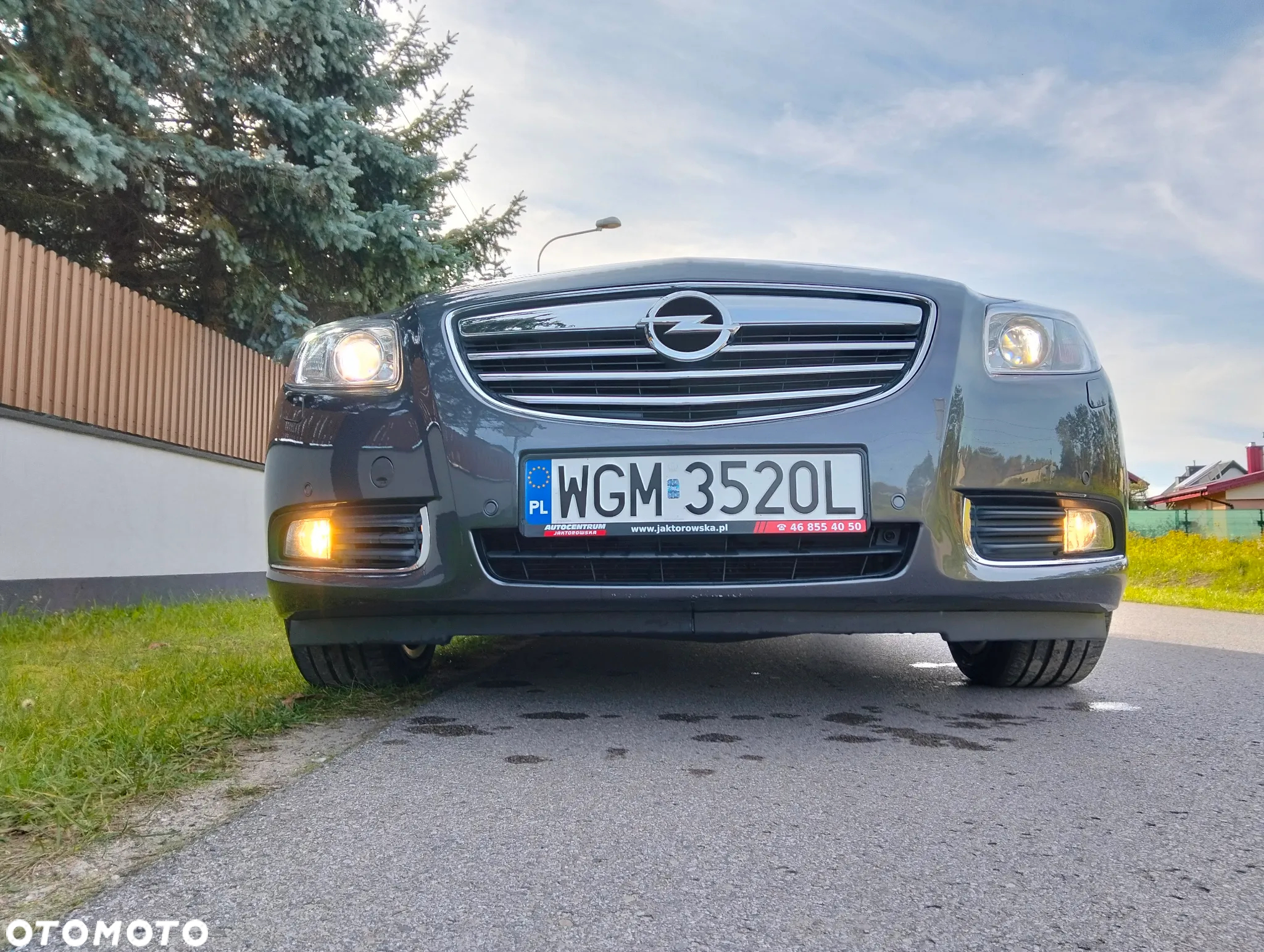 Opel Insignia - 25