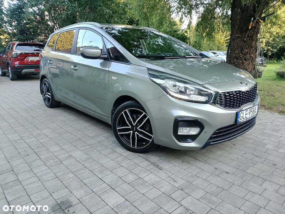 Kia Carens 1.7 CRDi M 7os EU6 - 1