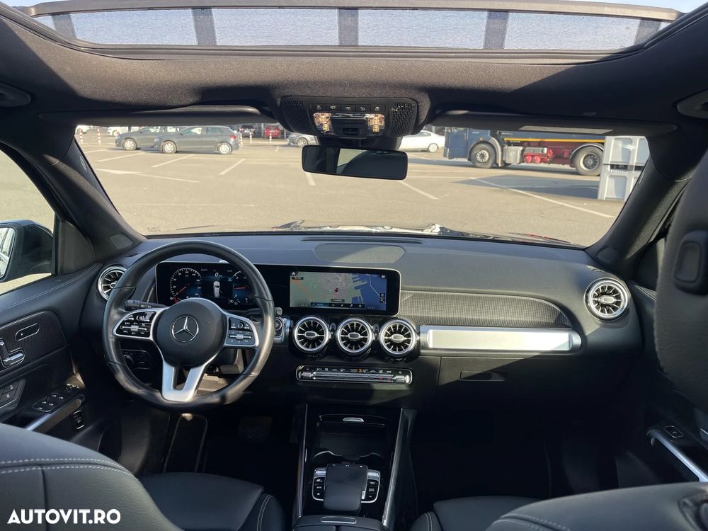 Mercedes-Benz GLB - 25