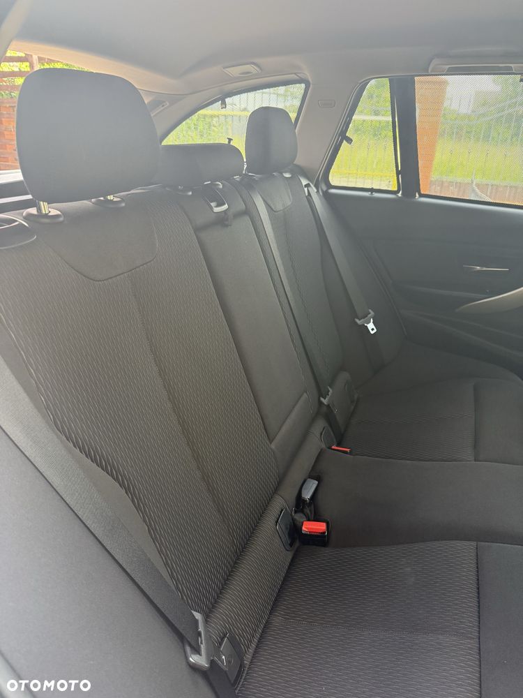 BMW Seria 3 - 4