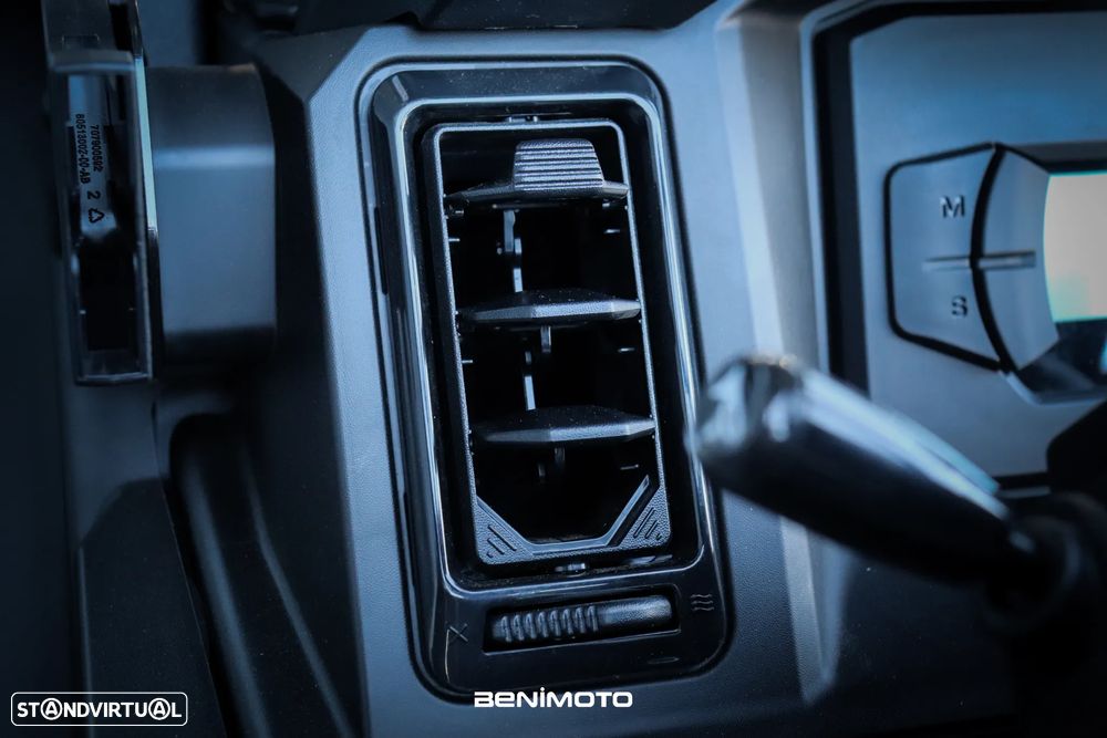 Can-Am Traxter XU HD11 - 13