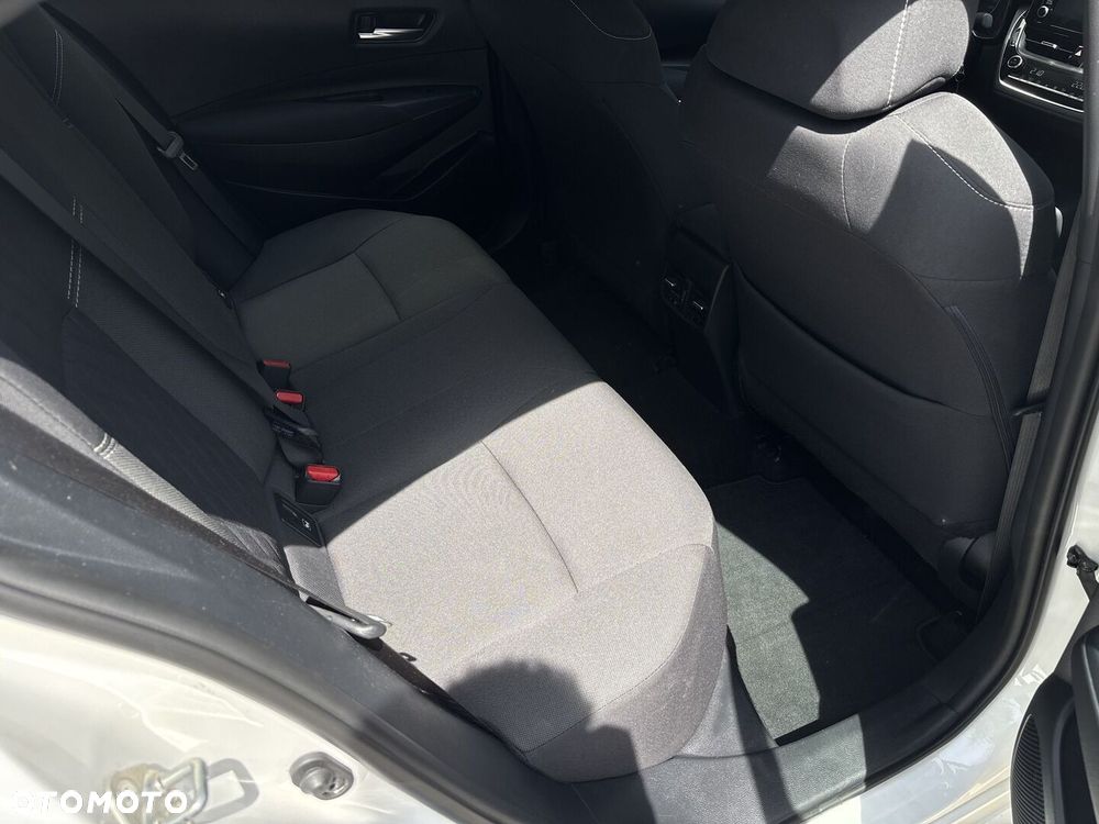 Toyota Corolla - 14