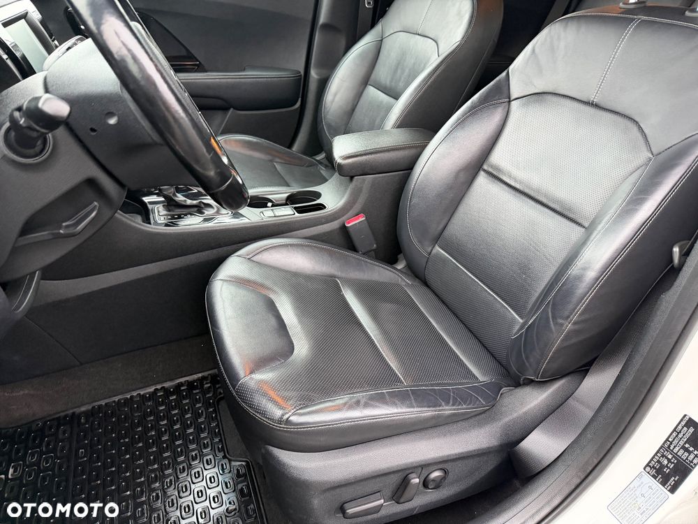Kia Niro - 16