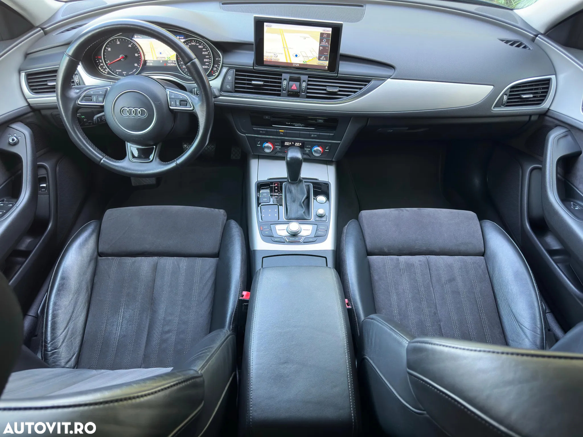Audi A6 Avant 2.0 TDI Ultra S tronic - 8