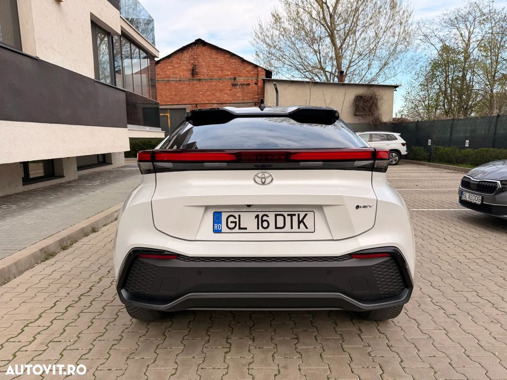 Toyota C-HR 2.0 HEV 197 CP 4x2 CVT Dynamic - 5