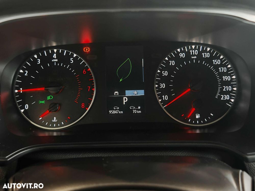 Renault Megane TCE 140 EDC Techno - 26